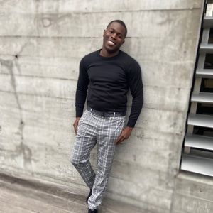 Meet your Posher, Dominic